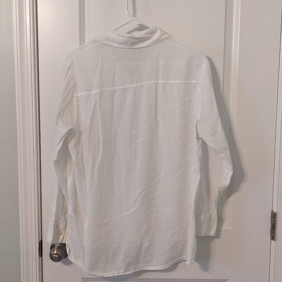 Old Navy White Boyfriend Button Down Shirt - Size Medium - Picture 4 of 4